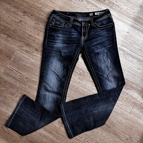 Miss Me Boot Cut Jeans 28 - Picture 1 of 6